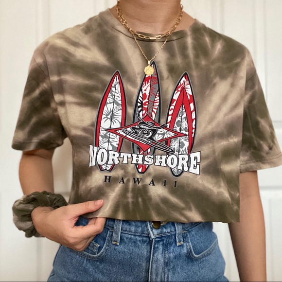 *SOLD* Reworked Hawaii Tee + Scrunchie - Picture 4 of 8